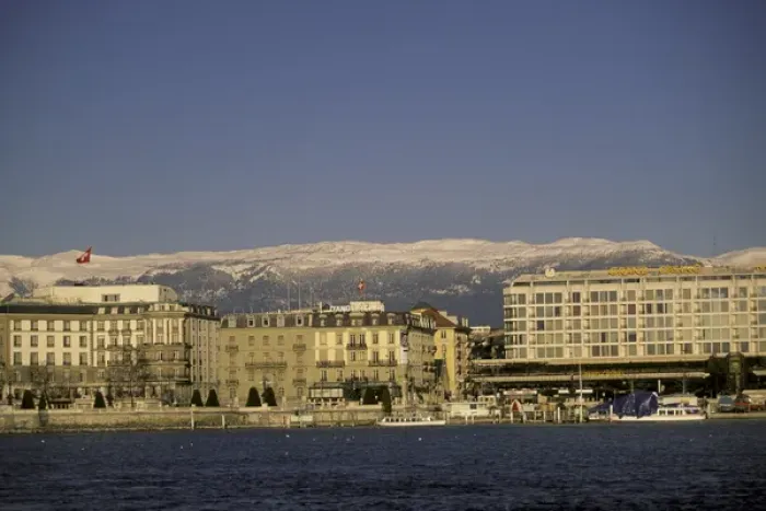 Framed Print : Europe, Switzerland, Geneva. Winter morning view of Quai du Mont Blanc, Lac Leman