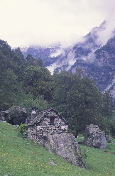 05. Europe, Switzerland, Ticino Region, Village of Foroglio, Val Bavona