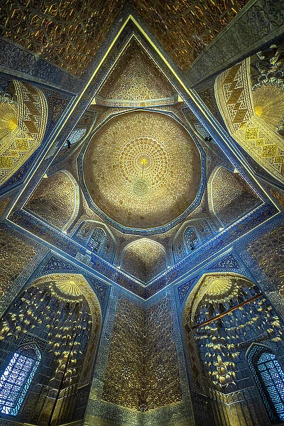 Europe, Uzbekistan, Samarkand. Interior of mausoleum for ruler Tamerlane