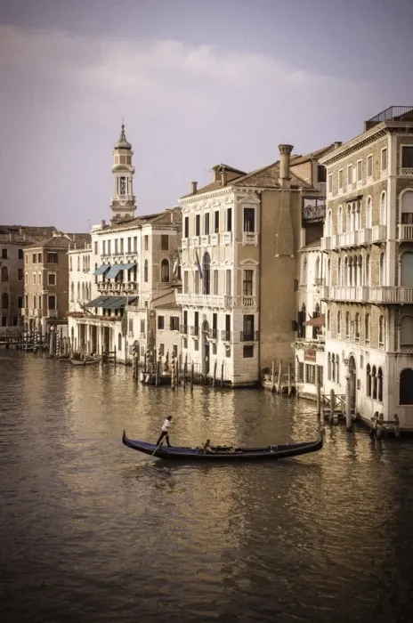 Framed Print : Evening light and gondola on the Grand Canal, Venice, Veneto, Italy Framed Print : Evening light and gondola on the Grand Canal, Venice, Veneto, Italy