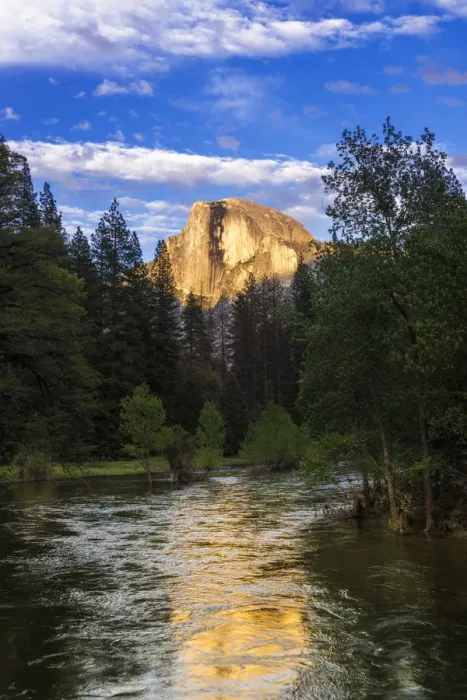 Framed Print : Evening light on Half Dome above the Merced River, Yosemite National Park, California, USA Framed Print : Evening light on Half Dome above the Merced River, Yosemite National Park, California, USA