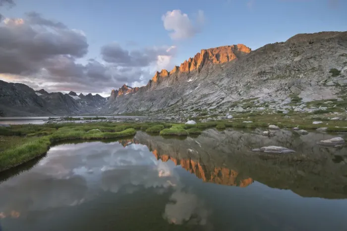 Framed Print : Evening light over Titcomb Basin, Bridger Wilderness, Wind River Range, Wyoming Framed Print : Evening light over Titcomb Basin, Bridger Wilderness, Wind River Range, Wyoming