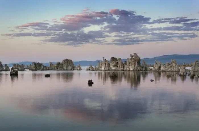 Framed Print : Evening light over Tufa formations on Mono Lake, Mono Basin, INYO National Forest Framed Print : Evening light over Tufa formations on Mono Lake, Mono Basin, INYO National Forest