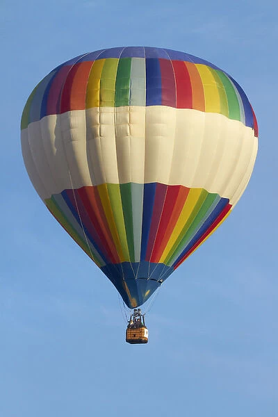 Ezy B hot air balloon, Balloons over Waikato Festival, Lake Rotoroa, Hamilton, Waikato