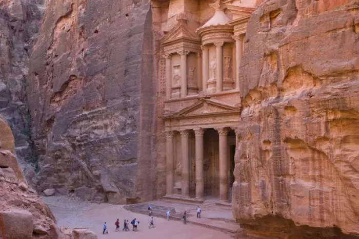 Framed Print : Facade of Treasury (Al Khazneh), Petra, Jordan (UNESCO World Heritage site)