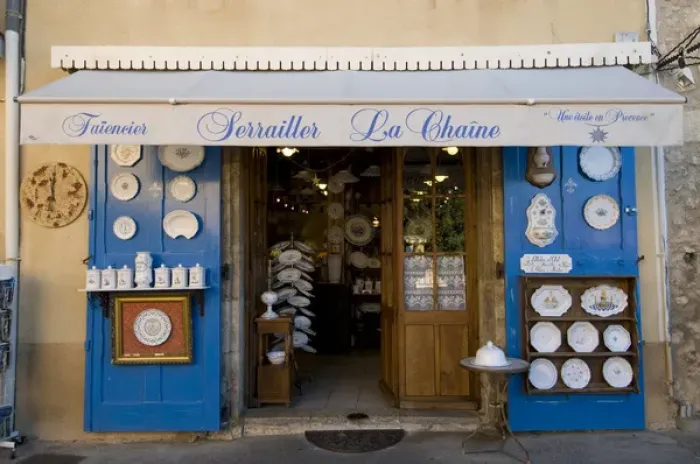 Framed Print : Faience pottery shop, Moustiers-Sainte-Marie, Provence, France
