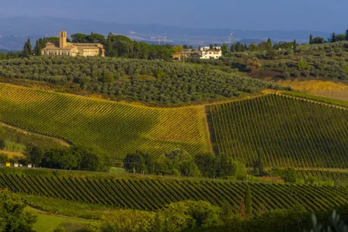Framed Print : Farmhouse with Chapel. Tuscany. Italy Framed Print : Farmhouse with Chapel. Tuscany. Italy