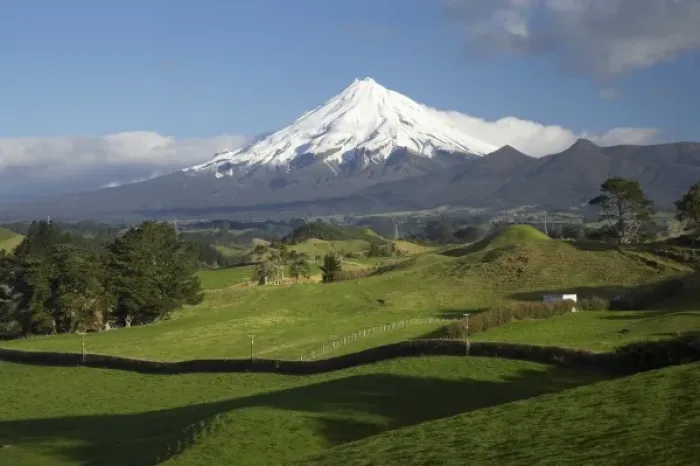 Framed Print : Farmland near Inglewood and Mt Taranaki  /  Mt Egmont, Taranaki, North Island, New Zealand