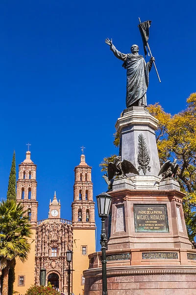 Father Miguel Hidalgo Statue Parroquia Cathedral Dolores Hidalgo Mexico
