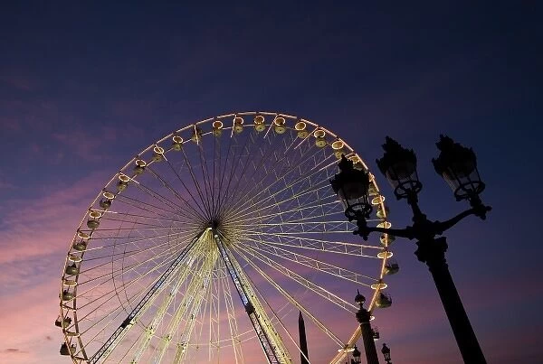Ferris wheel, Place de la Concorde, Paris, France