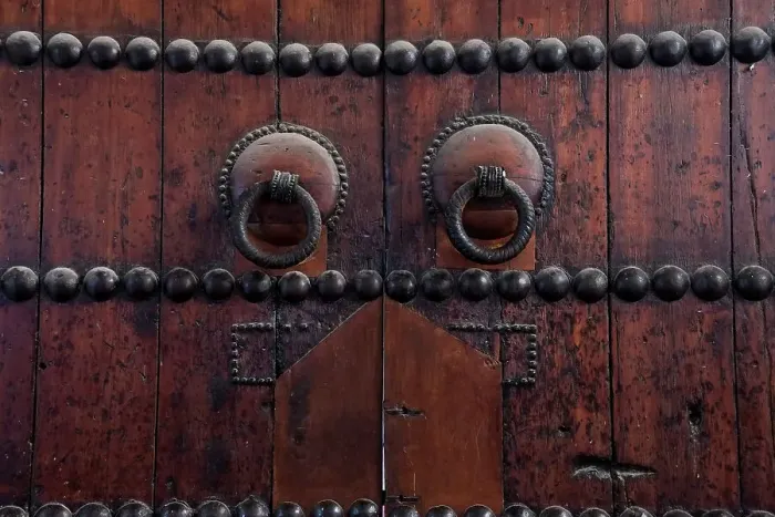 Framed Print : Fes, Morocco. Old wooden door Framed Print : Fes, Morocco. Old wooden door