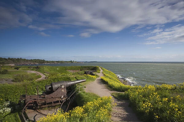Finland, Helsinki, Suomenlinna-Sveaborg Fortress, coastal artillery at Kustaanmiekka