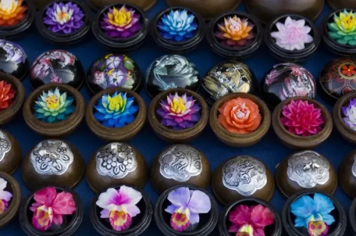 Framed Print : Floatilla flowers for sale at night market Framed Print : Floatilla flowers for sale at night market
