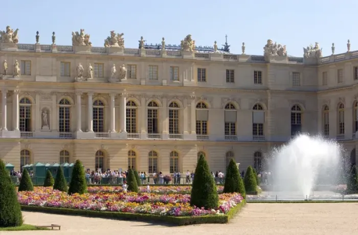Framed Print : Formal gardens of The Palace of Versailles at Versailles in the department of Yvelines Framed Print : Formal gardens of The Palace of Versailles at Versailles in the department of Yvelines