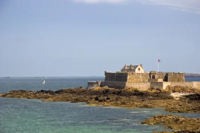 Framed Print : Fort du Petit Be at the Bastille of Brittany at Saint-Malo in Brittany Framed Print : Fort du Petit Be at the Bastille of Brittany at Saint-Malo in Brittany