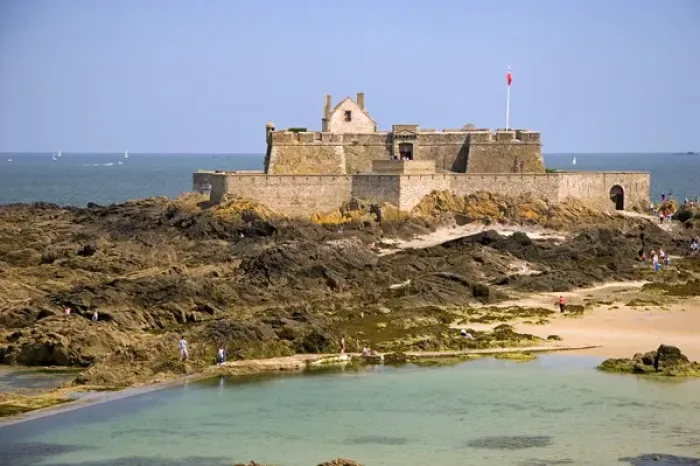 Framed Print : Fort du Petit Be at the Bastille of Brittany at Saint-Malo in Brittany Framed Print : Fort du Petit Be at the Bastille of Brittany at Saint-Malo in Brittany