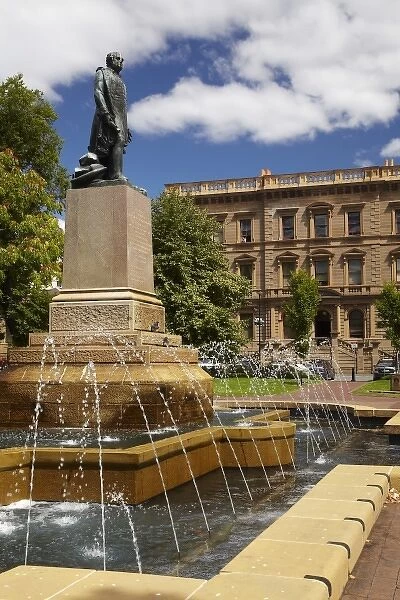 Fountain, Sir John Franklin Statue, Franklin Square, and Treasury Building, Hobart