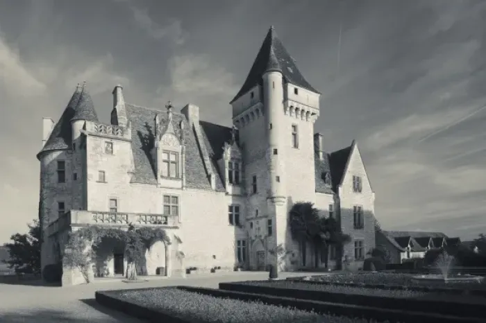 Framed Print : France, Aquitaine Region, Dordogne Department, Castelnaud-la-Chapelle, Chateau des Milandes
