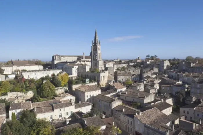 Framed Print : France, Aquitaine Region, Gironde Department, St-Emilion, wine town, town view with