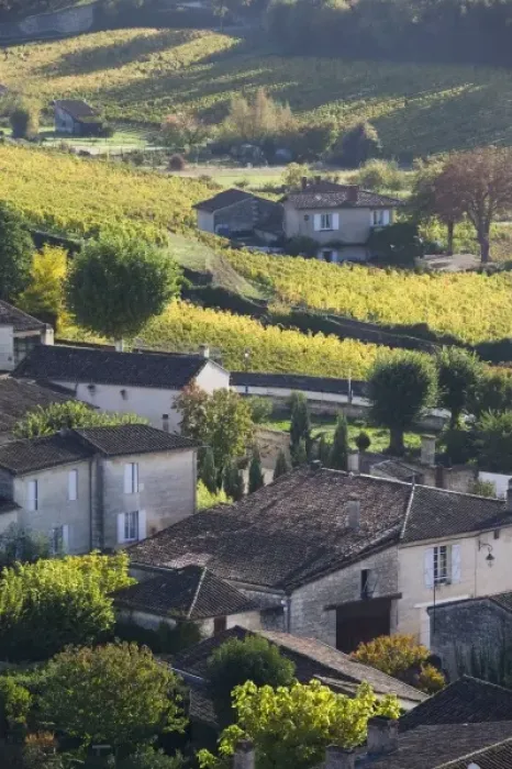 Framed Print : France, Aquitaine Region, Gironde Department, St-Emilion, wine town, UNESCO-listed Framed Print : France, Aquitaine Region, Gironde Department, St-Emilion, wine town, UNESCO-listed