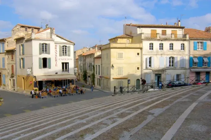 Framed Print : 03. France, Arles, Provence, amphitheatre steps and cafes (Editorial Usage Only) Framed Print : 03. France, Arles, Provence, amphitheatre steps and cafes (Editorial Usage Only)