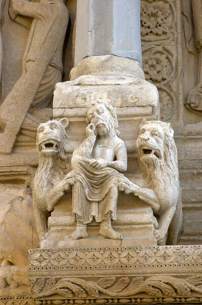03. France, Arles, Provence, Eglise St-Trophime detail