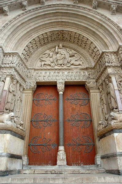 03. France, Arles, Provence, Eglise St-Trophime entrance