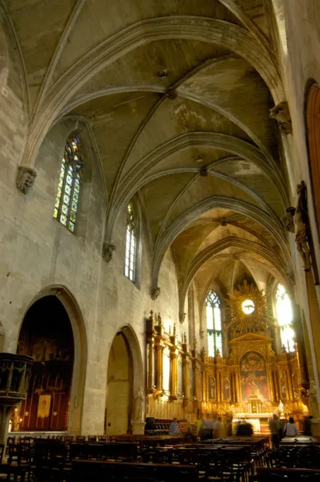Framed Print : France, Avignon, Provence, Gothic interior of St. Pierre church Framed Print : France, Avignon, Provence, Gothic interior of St. Pierre church