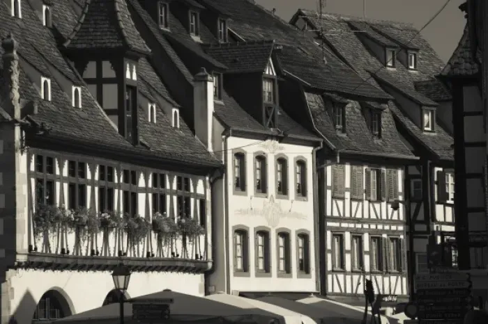 Framed Print : France, Bas-Rhin, Alsace Region, Alsatian Wine Route, Obernai, Rue du Marche, buildings Framed Print : France, Bas-Rhin, Alsace Region, Alsatian Wine Route, Obernai, Rue du Marche, buildings