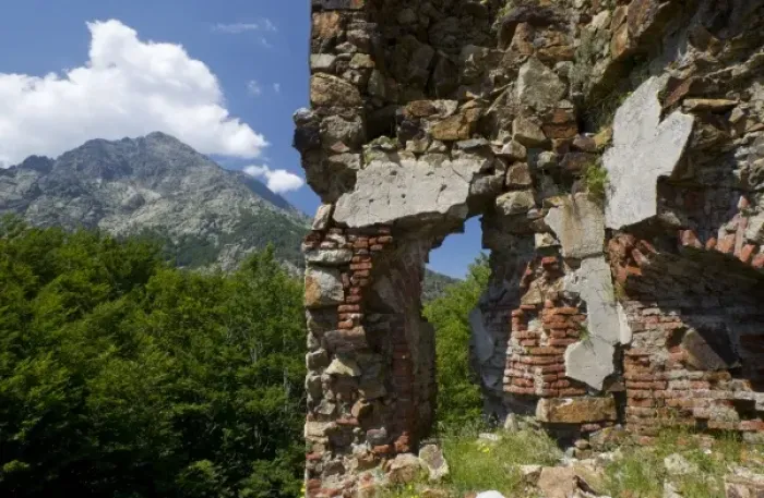Framed Print : France, Corsica. Ruins of a Genoese fort and garrison at Col de Vizzavona. Monte Framed Print : France, Corsica. Ruins of a Genoese fort and garrison at Col de Vizzavona. Monte