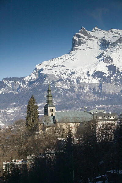 FRANCE-French Alps (Haute-Savoie)-ST-GERVAIS-LES-BAINS: Town View from Pont du Diable