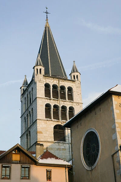 FRANCE-French Alps (Haute-Savoie)-ANNECY: Notre Dame de Liesse Church  /  Old Town