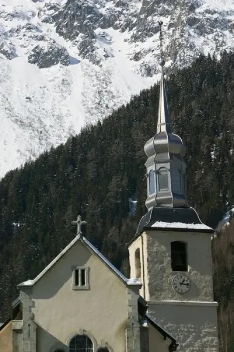 Framed Print : FRANCE-French Alps (Haute-Savoie)-CHAMONIX-MONT-BLANC: Eglise St-Michel  /  Winter