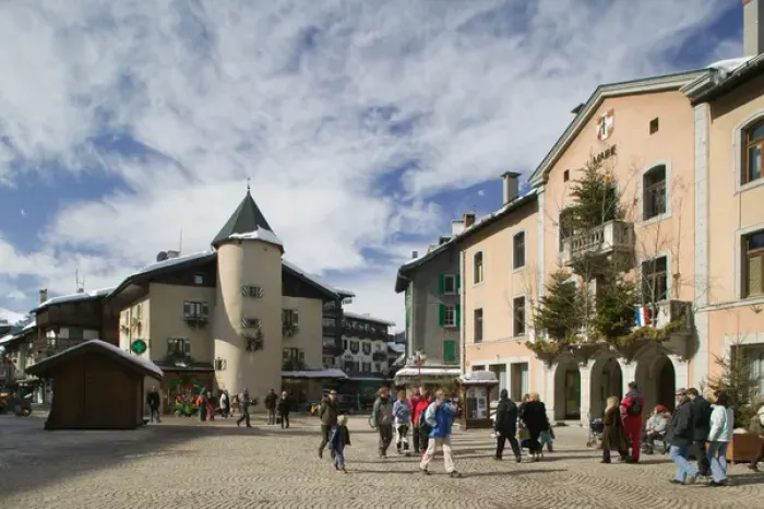 Framed Print : FRANCE-French Alps (Haute-Savoie)-MEGEVE: Ski Resort Town Center / Winter Framed Print : FRANCE-French Alps (Haute-Savoie)-MEGEVE: Ski Resort Town Center / Winter