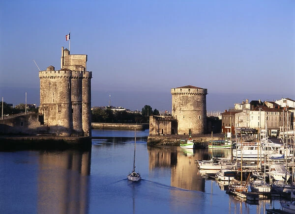 France, La Rochelle, Vieux Port, Tour Saint-Nicolas, Tour de la Chaine, Boats moored