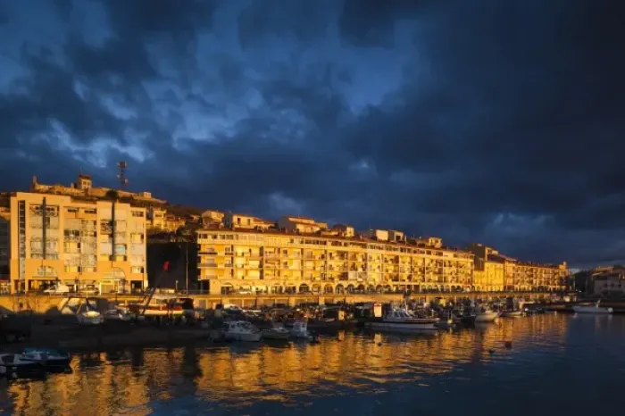 Framed Print : France, Languedoc-Roussillon, Herault Department, Sete, Old Port waterfront, dawn Framed Print : France, Languedoc-Roussillon, Herault Department, Sete, Old Port waterfront, dawn