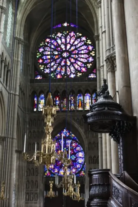 Framed Print : France, Marne, Champagne Ardenne, Reims, Cathedrale Notre Dame, interior Framed Print : France, Marne, Champagne Ardenne, Reims, Cathedrale Notre Dame, interior
