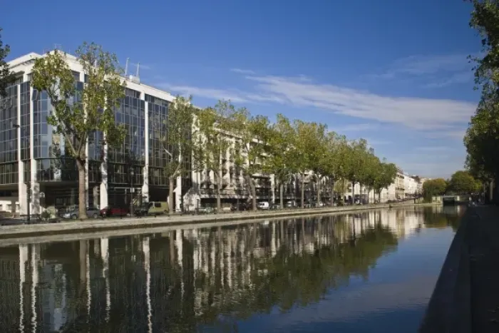Framed Print : France, Paris, Canal St-Martin, buildings along the Quai de Valmy, autumn Framed Print : France, Paris, Canal St-Martin, buildings along the Quai de Valmy, autumn