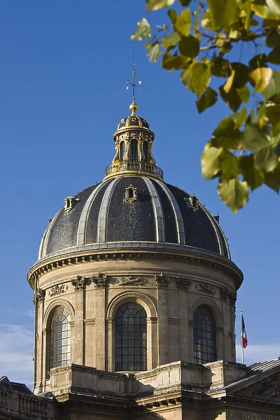 France, Paris, dome of the Institute de France