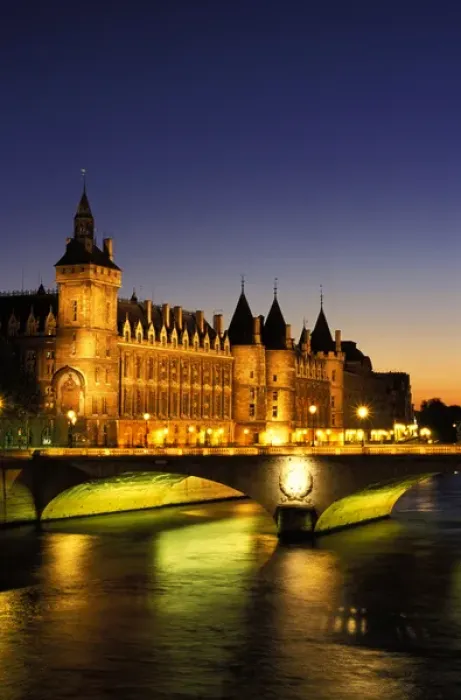 Framed Print : France, Paris, River Seine and Conciergerie at dusk