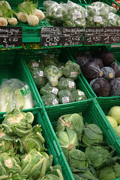 03. France, Paris, vegetables for sale