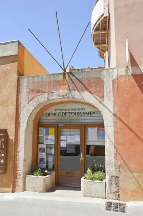 Framed Print : France, Provence, Roussillon. Entrance to tourism office. Credit as: Fred Lord / Framed Print : France, Provence, Roussillon. Entrance to tourism office. Credit as: Fred Lord /