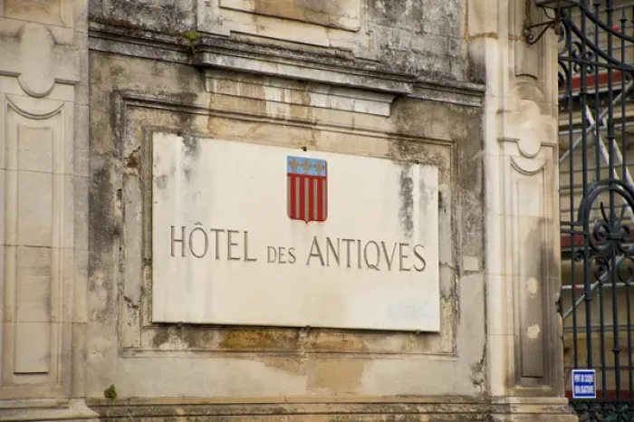 Framed Print : France, Provence, St. Remy-de-Provence. Sign for Hotel des Antiques. Credit as: Fred Framed Print : France, Provence, St. Remy-de-Provence. Sign for Hotel des Antiques. Credit as: Fred