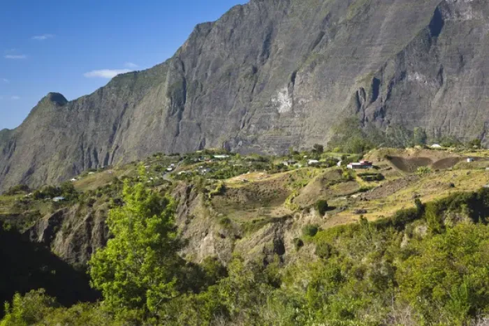 Framed Print : France, Reunion Island, Cirque de Cilaos, mountain vista towards Ilet-a-Cordes Framed Print : France, Reunion Island, Cirque de Cilaos, mountain vista towards Ilet-a-Cordes
