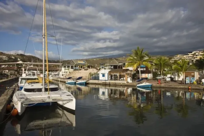 Framed Print : France, Reunion Island, St-Gilles-Les-Bains, Port de Plaisance marina Framed Print : France, Reunion Island, St-Gilles-Les-Bains, Port de Plaisance marina
