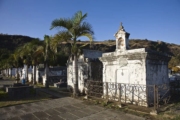 France, Reunion Island, St-Paul, Cemetiere Marin, seaside cemetery