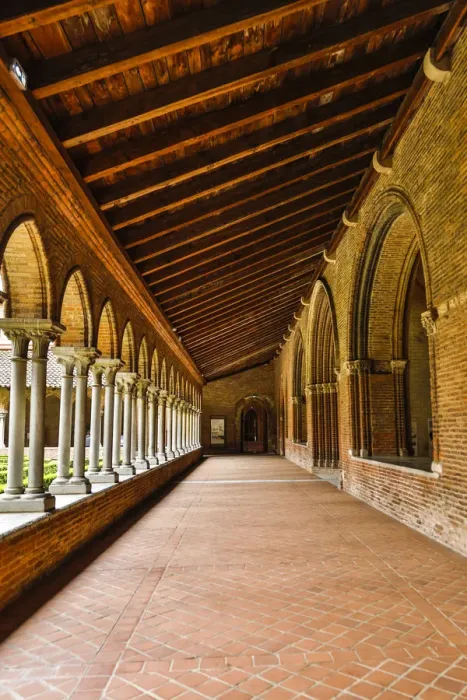 Framed Print : France, Toulouse. Columns of the inner courtyard at the Church of the Jacobins Framed Print : France, Toulouse. Columns of the inner courtyard at the Church of the Jacobins