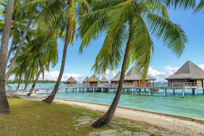 Framed Print : French Polynesia, Rangiroa Atoll. Overwater bungalows. ©Cathy & Gordon Illg / Jaynes Gallery / DanitaDelimont.com Framed Print : French Polynesia, Rangiroa Atoll. Overwater bungalows. ©Cathy & Gordon Illg / Jaynes Gallery / DanitaDelimont.com