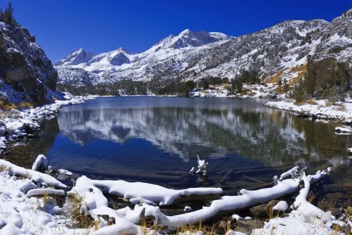 Framed Print : Fresh snow on Mount Abbot from Long Lake, John Muir Wilderness, Sierra Nevada Mountains