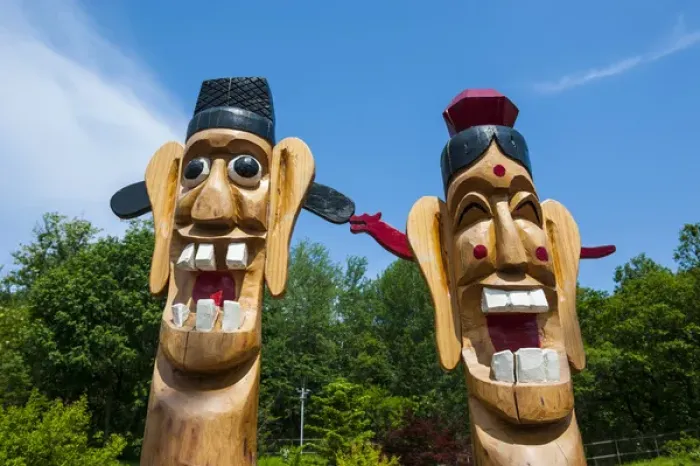 Framed Print : Funny statues at the high security border between South and North Korea, Panmunjom Framed Print : Funny statues at the high security border between South and North Korea, Panmunjom